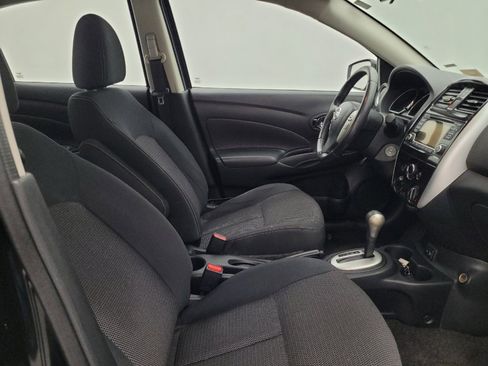 Used 2017 Nissan Versa SV w/ SV Special Edition Package image 21