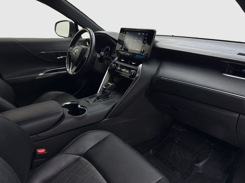 Used 2021 Toyota Venza XLE AWD/4WD image 43