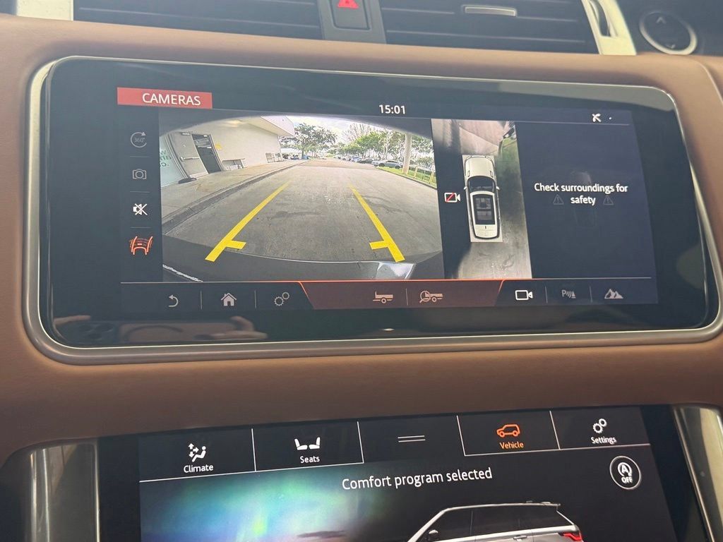 Used 2018 Land Rover Range Rover Sport Supercharged AWD/4WD image 9