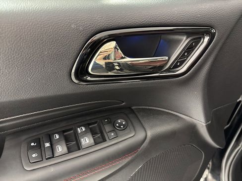 Used 2023 Dodge Durango GT image 25