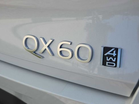 New 2026 INFINITI QX60 Luxe w/ Cargo Package AWD/4WD image 7