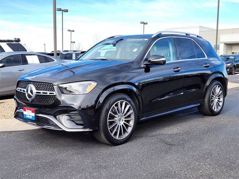 Used 2024 Mercedes-Benz GLE 450 4MATIC image 2