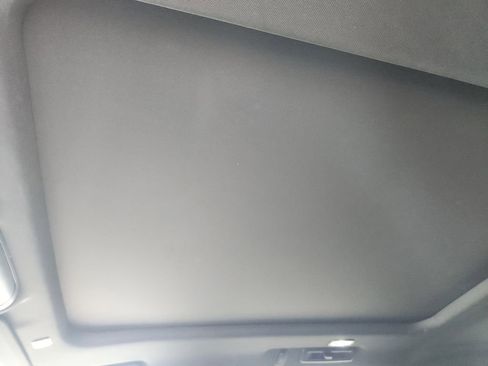 Used 2021 Chevrolet Tahoe Z71 image 29