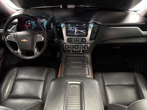 Used 2019 Chevrolet Tahoe Premier AWD/4WD image 28