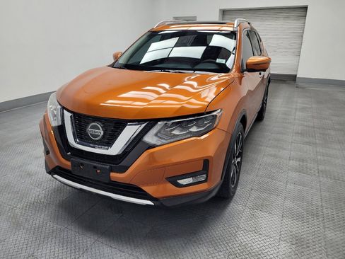 Used 2018 Nissan Rogue SL w/ Premium Package FWD image 15
