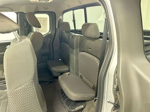 Used 2016 Nissan Frontier SV w/ SV Value Truck Package image 19