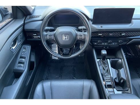 Used 2023 Honda Accord Sport image 16