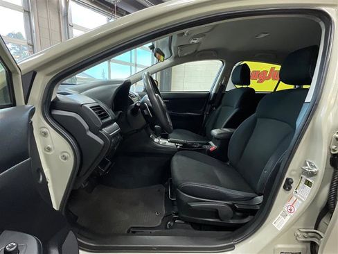 Used 2014 Subaru Crosstrek 2.0i Premium AWD/4WD image 11