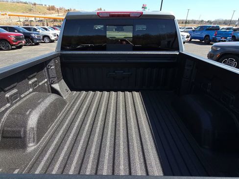 New 2026 Chevrolet Silverado 1500 LT Trail Boss w/ Convenience Package II AWD/4WD image 8