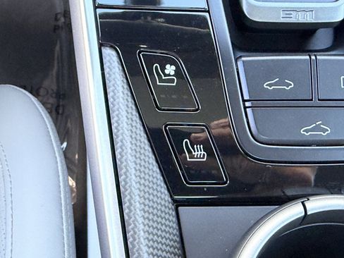 Certified 2022 Porsche 911 Turbo S image 28