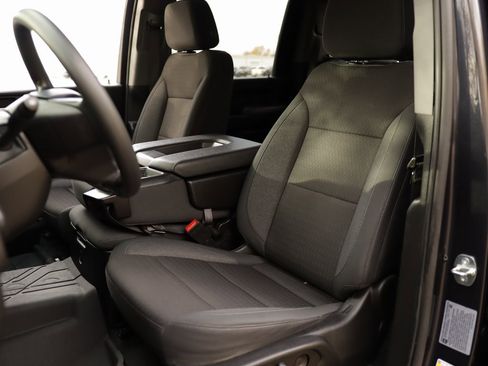 Used 2024 Chevrolet Silverado 2500 Custom w/ Custom Value Package image 22