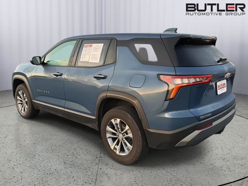 Used 2025 Chevrolet Equinox LT FWD image 4