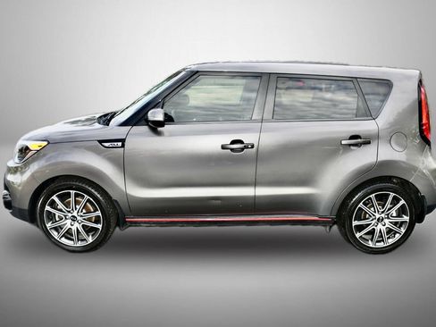 Used 2018 Kia Soul ! image 4
