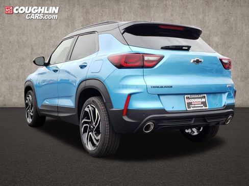 New 2026 Chevrolet TrailBlazer RS w/ Driver Confidence Package FWD image 3
