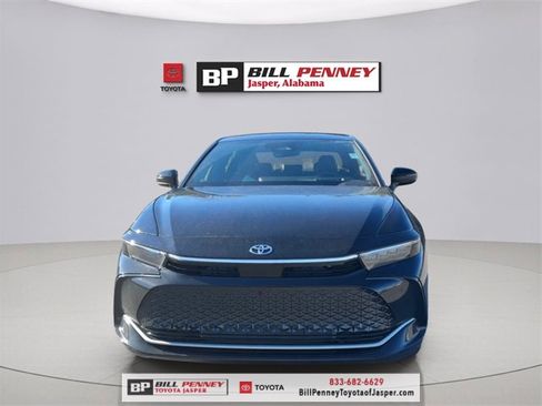 New 2026 Toyota Crown Platinum image 8