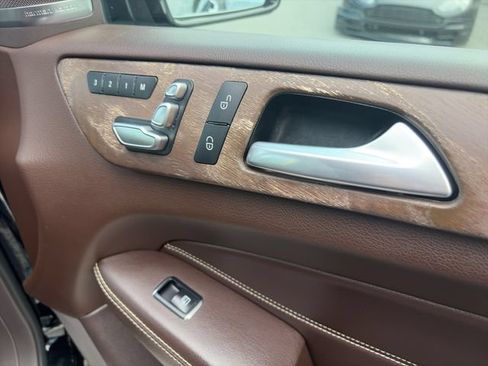 Used 2018 Mercedes-Benz GLS 450 4MATIC image 5