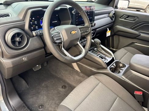 New 2026 Chevrolet Colorado W/T image 16