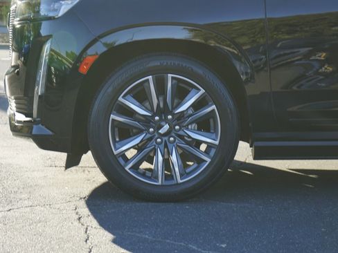 Used 2021 Cadillac Escalade Sport w/ Driver Assist Tech Package image 12