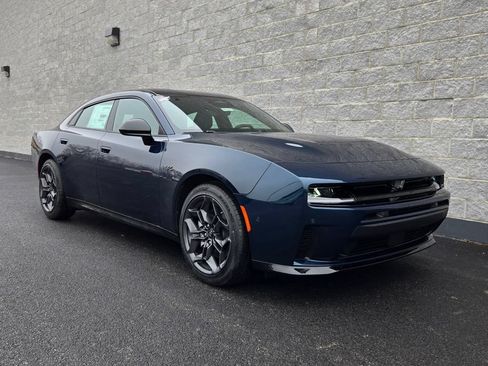 New 2026 Dodge Charger R/T w/ Driver Convenience Group AWD/4WD image 7