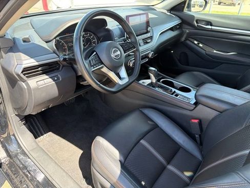 Used 2025 Nissan Altima 2.5 SR AWD/4WD image 27