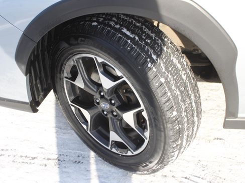 Used 2019 Subaru Crosstrek 2.0i Premium image 17