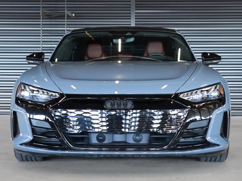 Used 2022 Audi RS e-tron GT w/ Carbon Performance Package image 10