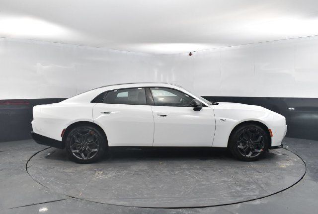New 2026 Dodge Charger R/T w/ Driver Convenience Group AWD/4WD image 11