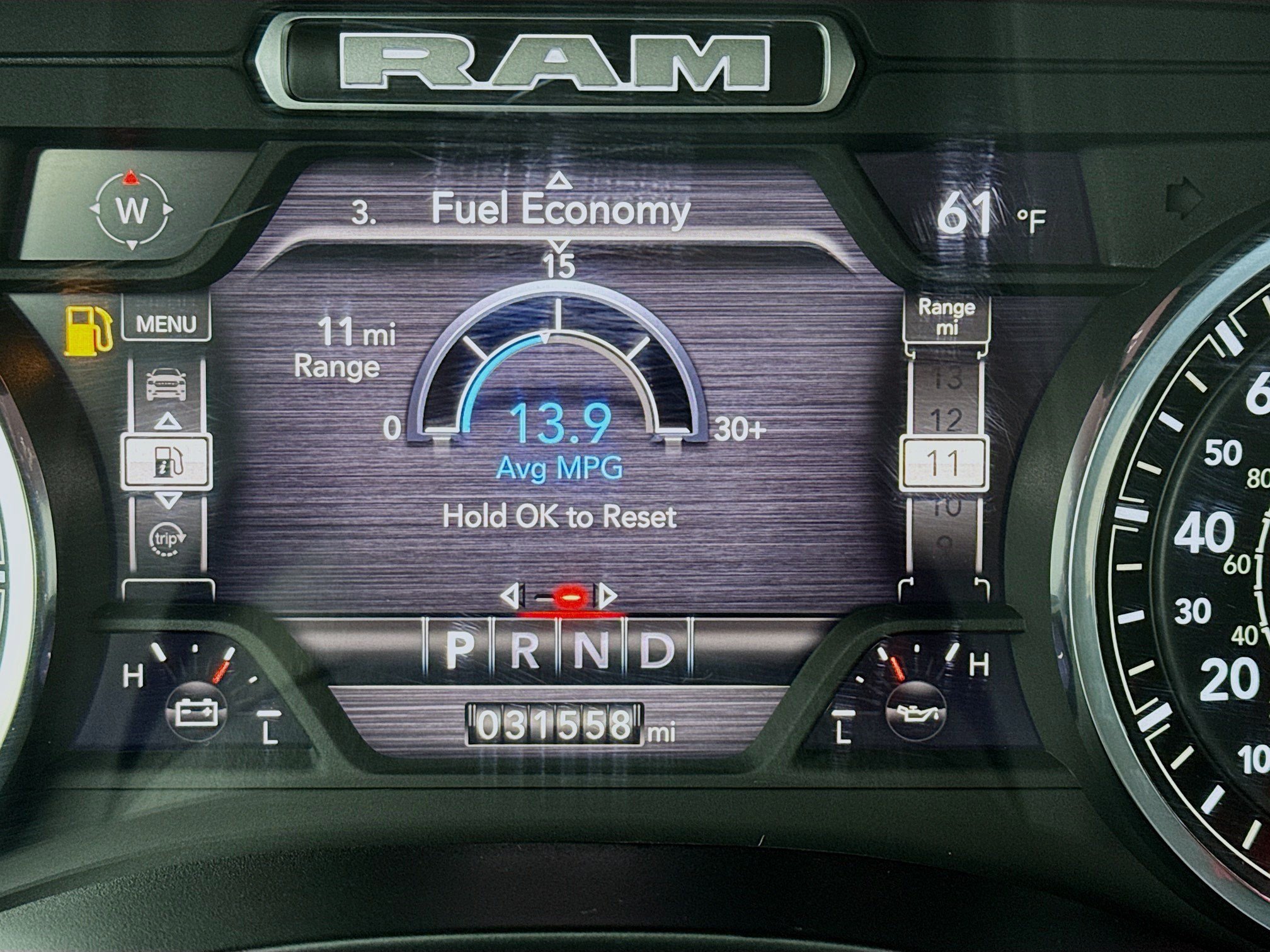 Used 2024 RAM 1500 Laramie AWD/4WD image 8