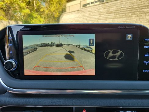 Used 2021 Hyundai Sonata SEL Plus w/ Tech Package image 17