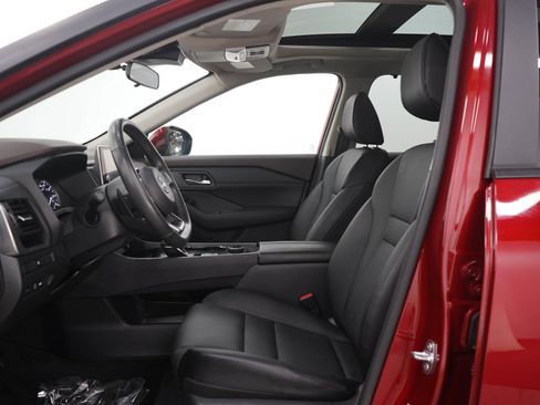 Used 2023 Nissan Rogue SV w/ SV Premium B Package AWD/4WD image 22