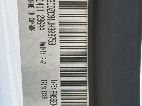 Used 2018 Dodge Challenger SRT Hellcat image 14