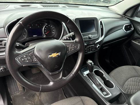 Used 2021 Chevrolet Equinox LT FWD image 13