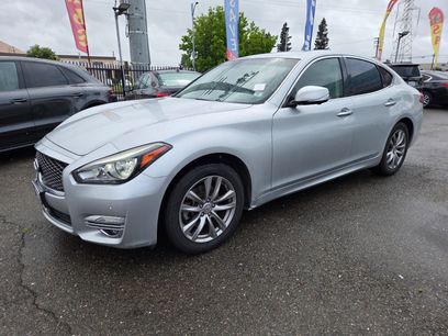 Used 2016 INFINITI Q70 3.7