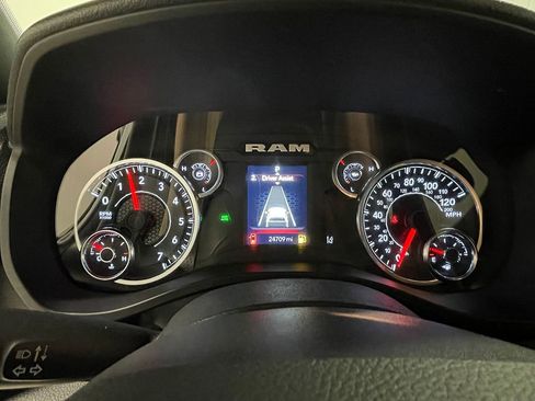Used 2025 RAM 1500 Big Horn AWD/4WD image 28