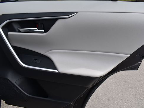 Certified 2025 Toyota RAV4 XLE Premium image 22