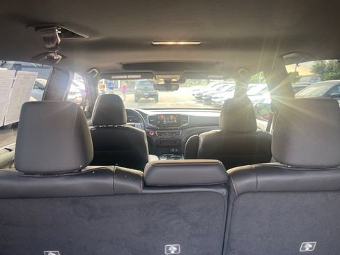 Used 2023 Honda Passport TrailSport image 10