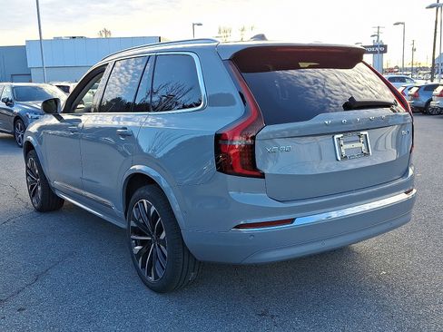New 2026 Volvo XC90 B6 Ultra w/ Protection Package image 3