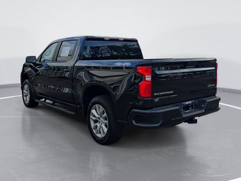 Used 2022 Chevrolet Silverado 1500 Custom w/ Safety Confidence Package image 5