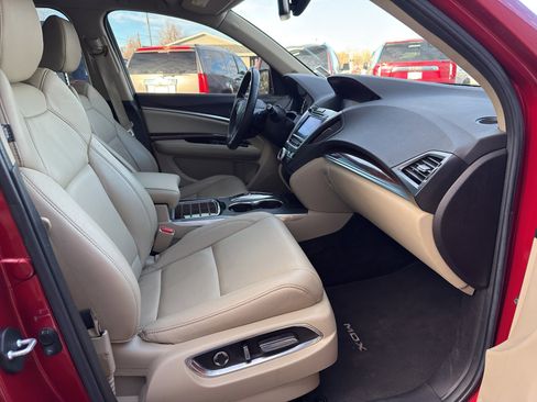 Used 2020 Acura MDX SH-AWD image 17