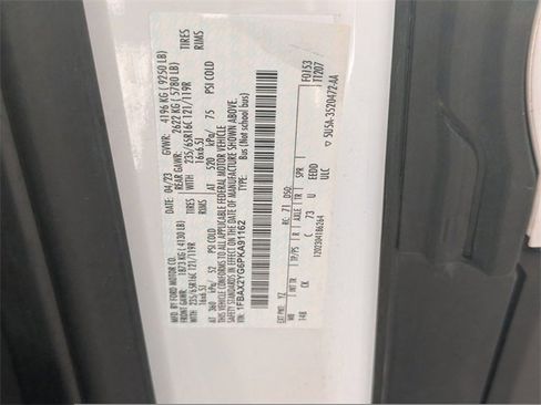 Used 2023 Ford Transit 350 XLT image 33