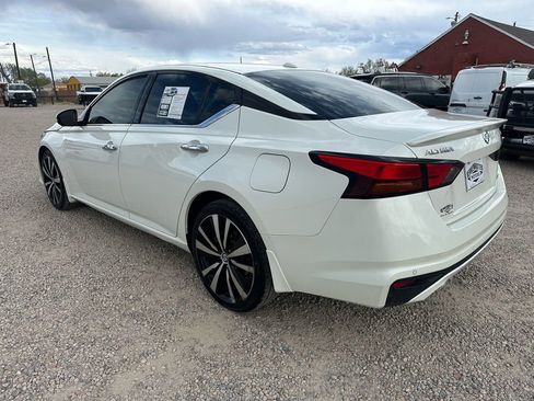 Used 2019 Nissan Altima 2.5 Platinum AWD/4WD image 7