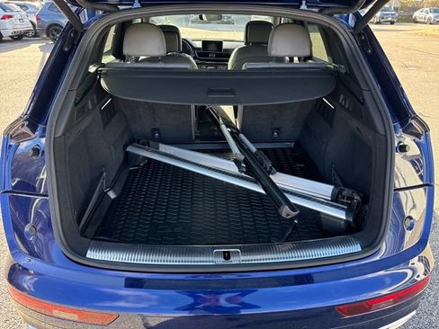 Used 2018 Audi SQ5 Prestige w/ Prestige Package image 34