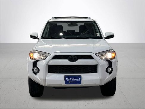 Used 2018 Toyota 4Runner SR5 image 4