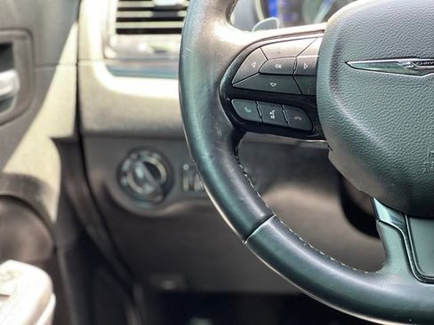 Used 2021 Chrysler 300 S RWD image 32