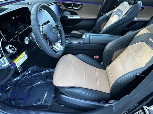 New 2026 Mercedes-Benz E 53 AMG e 4MATIC Wagon image 9