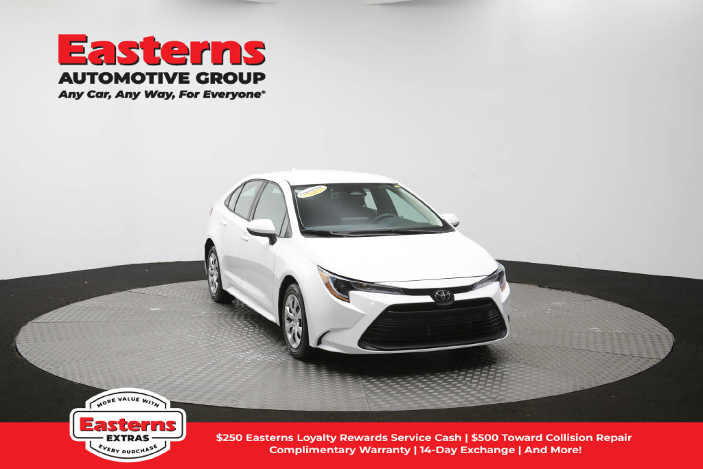 Used 2026 Toyota Corolla LE FWD image 49