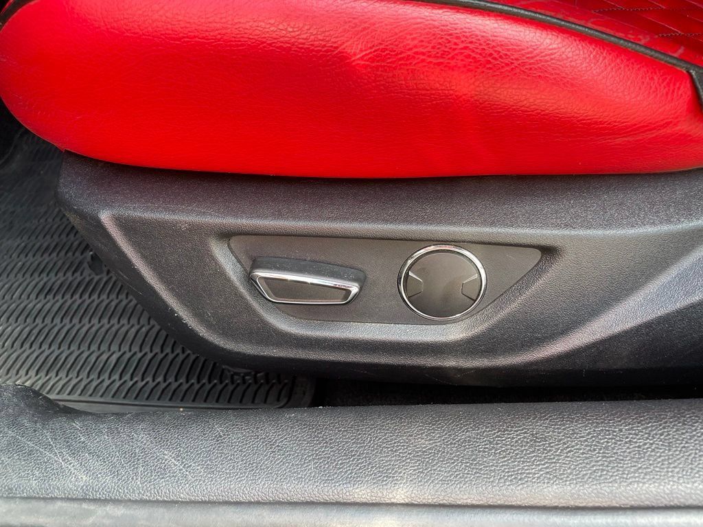 Used 2019 Ford Mustang GT RWD image 10
