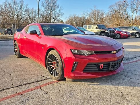 Used 2017 Chevrolet Camaro LT image 1