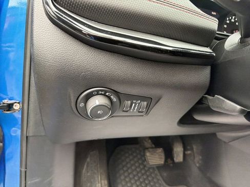 Used 2024 Jeep Compass Trailhawk AWD/4WD image 16