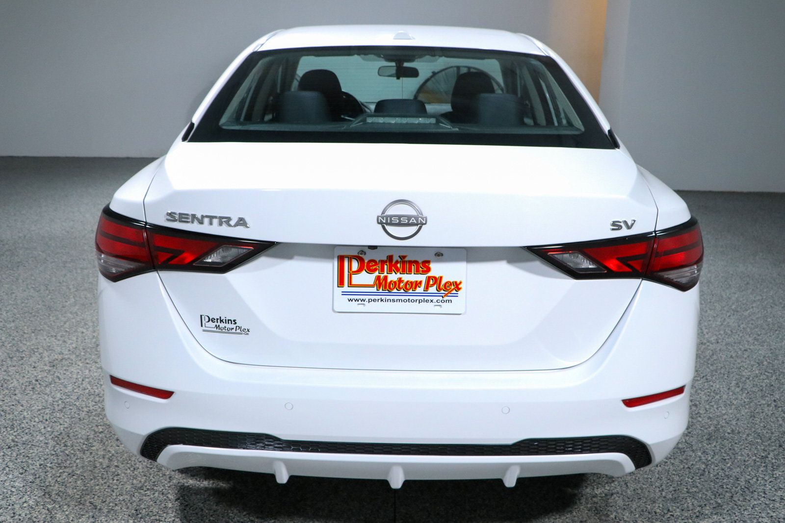 Used 2024 Nissan Sentra SV FWD image 8